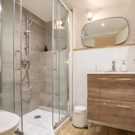 Apartment Le Triplex - 8 Pers - Hypercentre - Wifi *