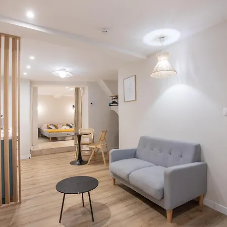 Le Triplex - 8 Pers - Hypercentre - Wifi Apartment L'Isle-sur-la-Sorgue