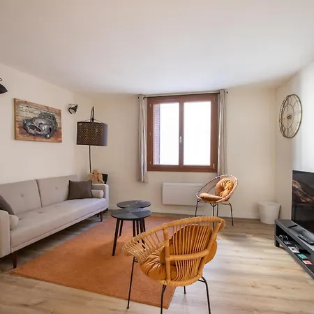 Le Triplex - 8 Pers - Hypercentre - Wifi L'Isle-sur-la-Sorgue